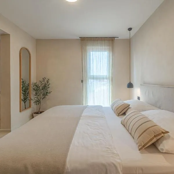 lo͝or luxury rooms, hotel in Split