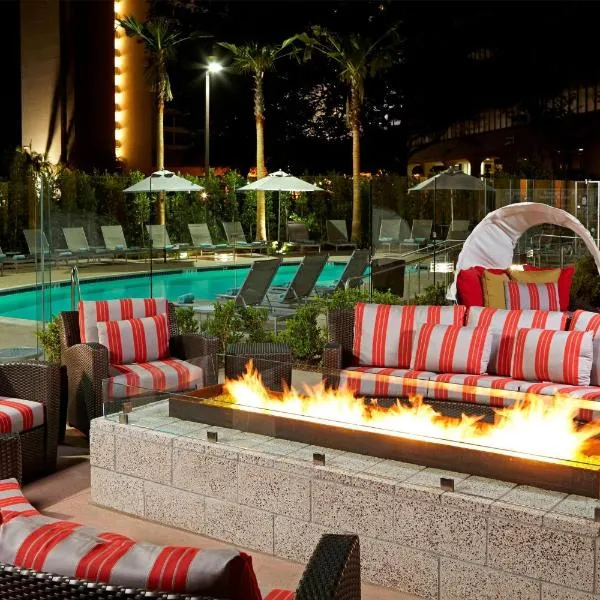 Residence Inn by Marriott Los Angeles LAX/Century Boulevard, hôtel à Los Angeles