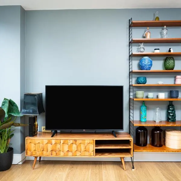London Bridge Escape - 2 Bed 2 Bath near landmarks，位于伦敦的酒店