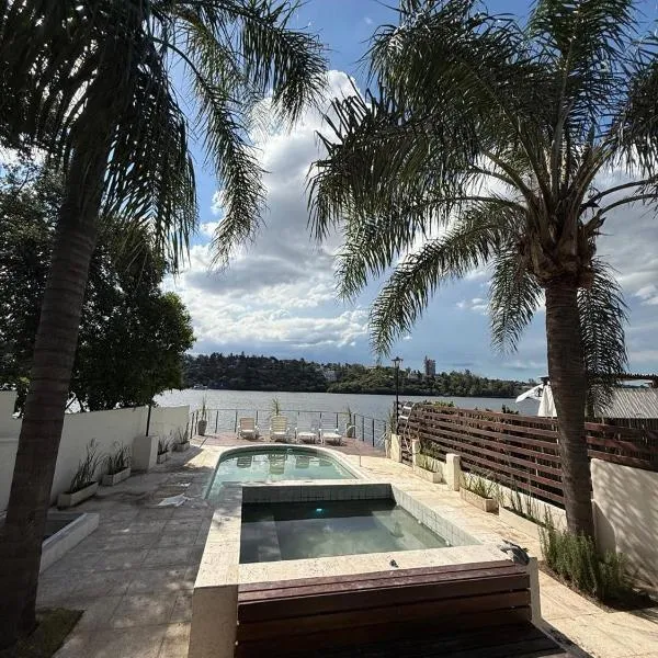 Costa Dorada Aparts، فندق في فيلا كارلوس باز