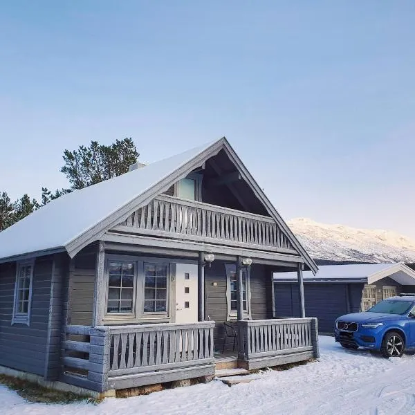 Strandbu Camping, hôtel à Skibotn