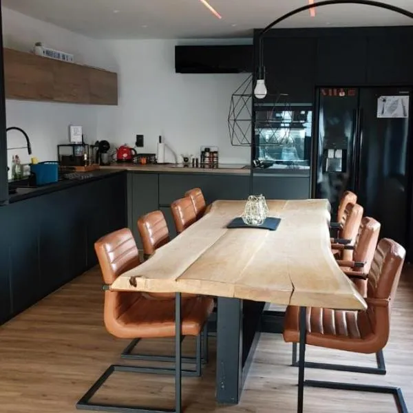 Apartment in Vichte 1 Bedroom, hotel in Anzegem