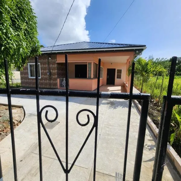 AG3K Oasis, hotel v mestu Buccoo