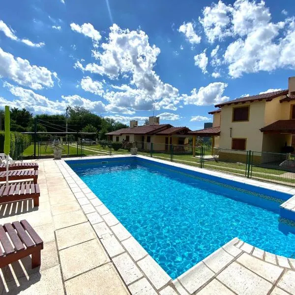 Cabañas Amore Mío, ξενοδοχείο σε Mina Clavero