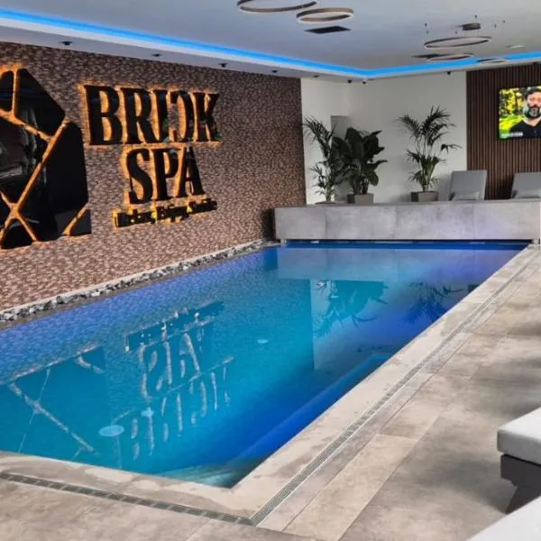 Brick House, ξενοδοχείο σε Borsa