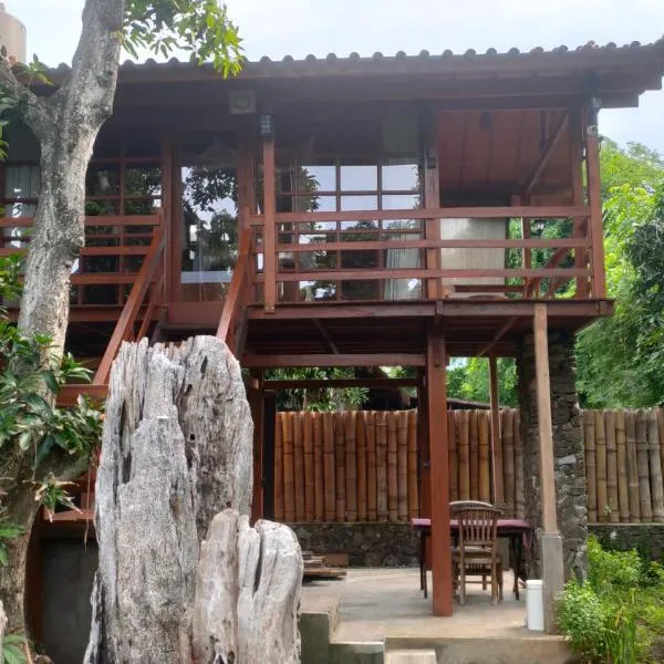 VANAYA wooden Lodges in Lush Garden,佩母得蘭的飯店