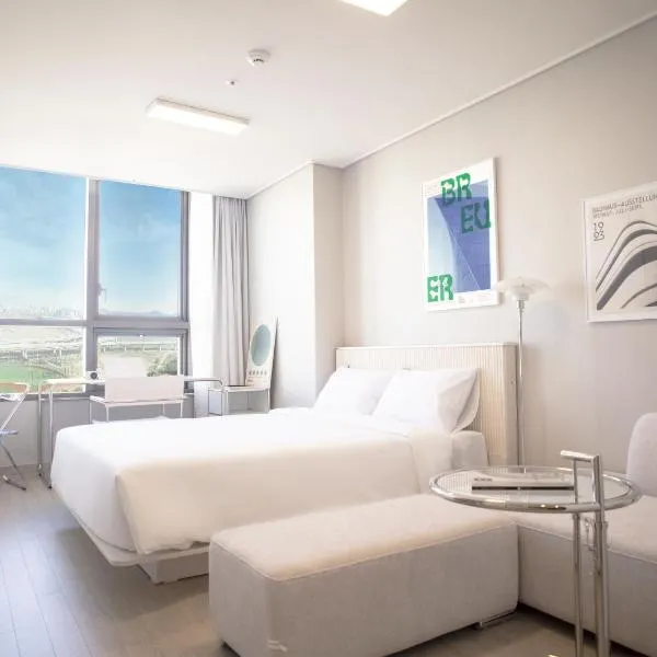 UH FLAT The SONGDO, hotel in Incheon