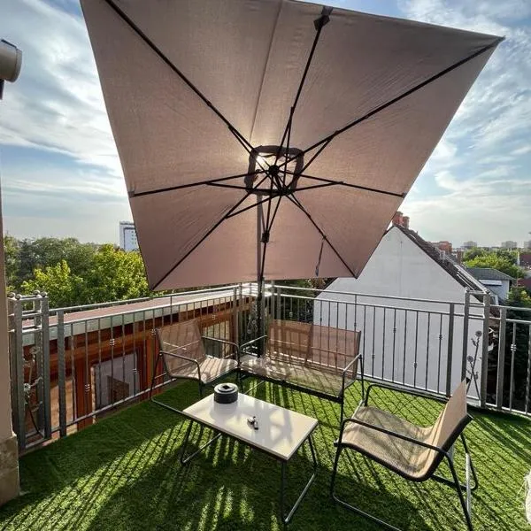 Maya Apartman, hotel in Szeged