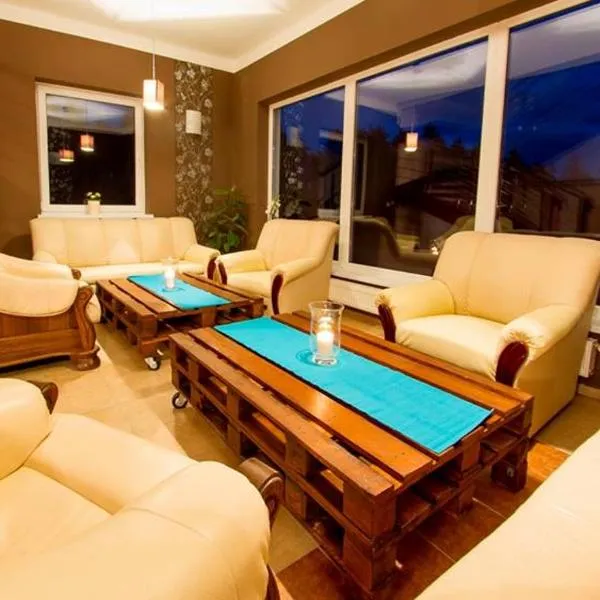 Pokoje Gościnne Przylesie, hotel in Łobez