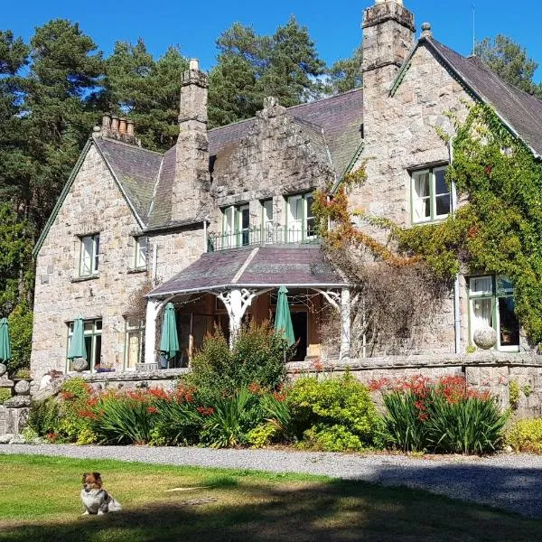 Cambus O' May Traditional Highland Hotel, hotel in Ballater