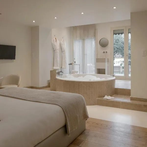 MiHotel Le Gourguillon, hôtel à Lyon