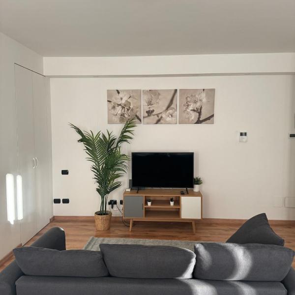 Design Apt on Navigli, Milano