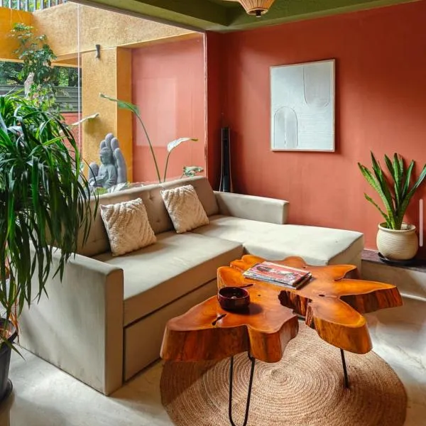 Omah Apartments, ξενοδοχείο στο Pune