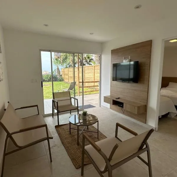 Casa Paraquitas "Casa Frente al mar de Paracas", hotel v destinaci Paracas