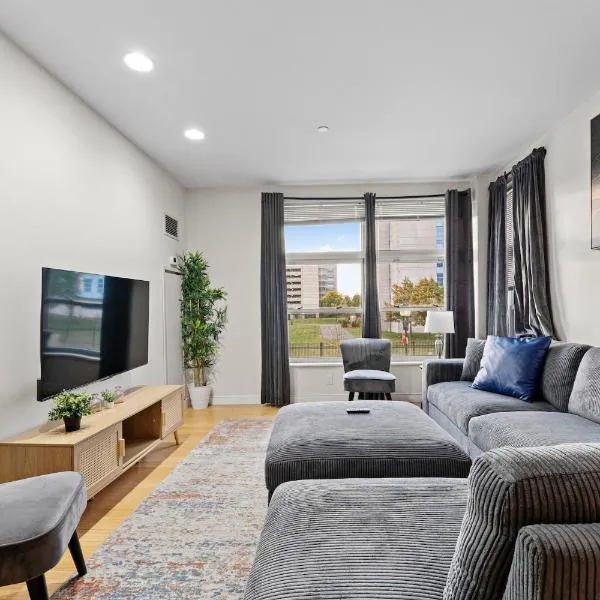 Beautiful 2BR in Southend Boston, hotel v destinaci Boston