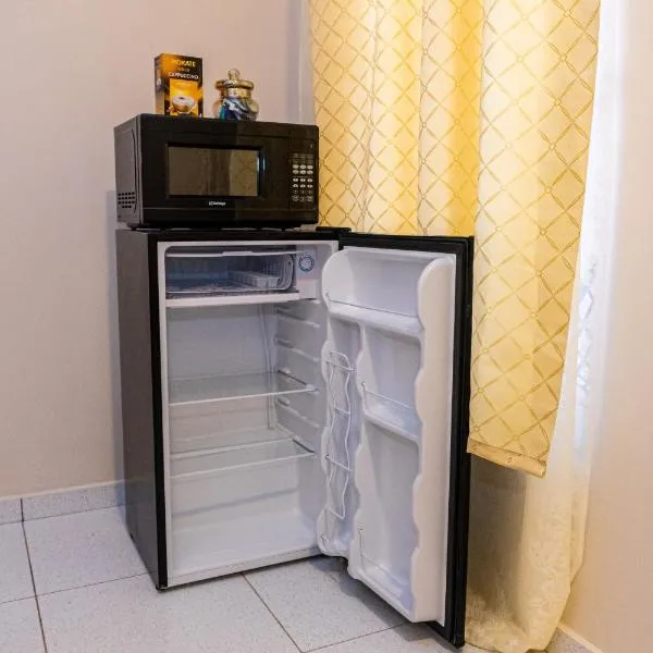 Be2Be One-Bedroom Apartment Paramaribo Noord، فندق في Mon Plaisir