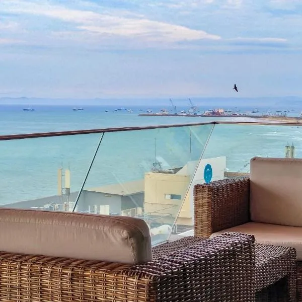 Departamento Frente al Mar en Manta Poseidon, ξενοδοχείο σε Manta