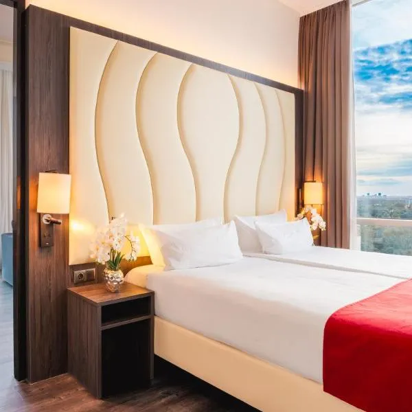 PLAZA Premium Almere, hotel en Almere
