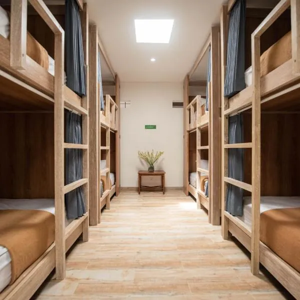 Pepitu Dormitory By Sandat, hotel in Kuta