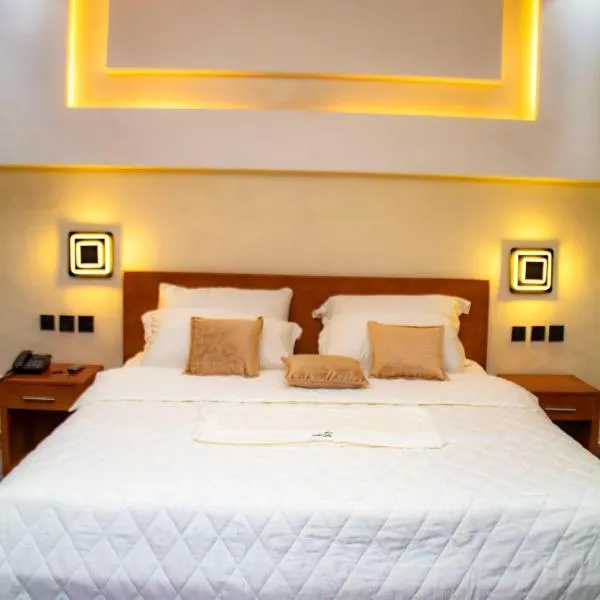 Hôtel L'apéro, hotel en Cotonú