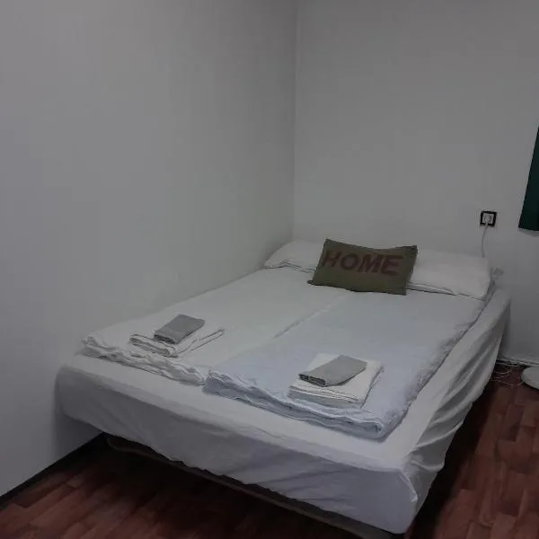 Vidic Guesthouse، فندق في أولاسفيك