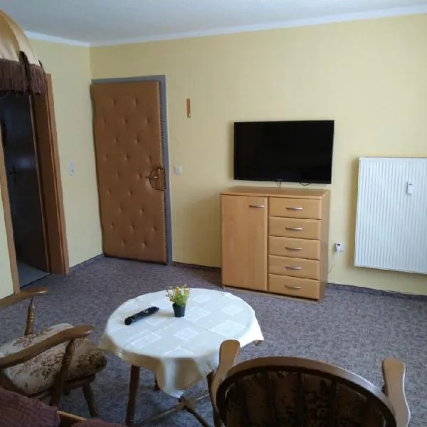 FeWo 12 45qm bis 3 Pers nahe Winterberg, hotel v destinaci Schmallenberg