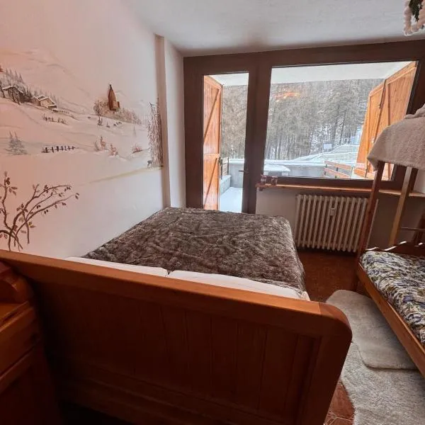 HOME Clotes, hotel in Sauze d'Oulx