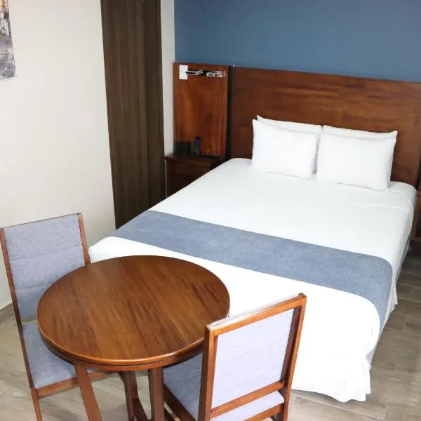 Hotel San Agustin Plaza, hotel in Latacunga