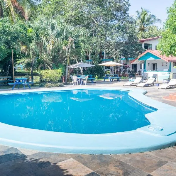 Drift Inn Cayo, hotel em Santa Elena