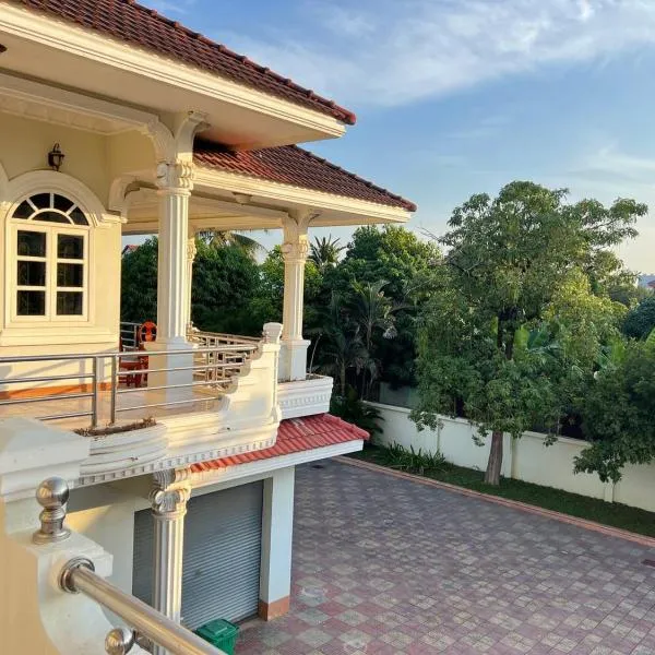 Lotus Blanc Homestay Villa, hotel v destinaci Battambang