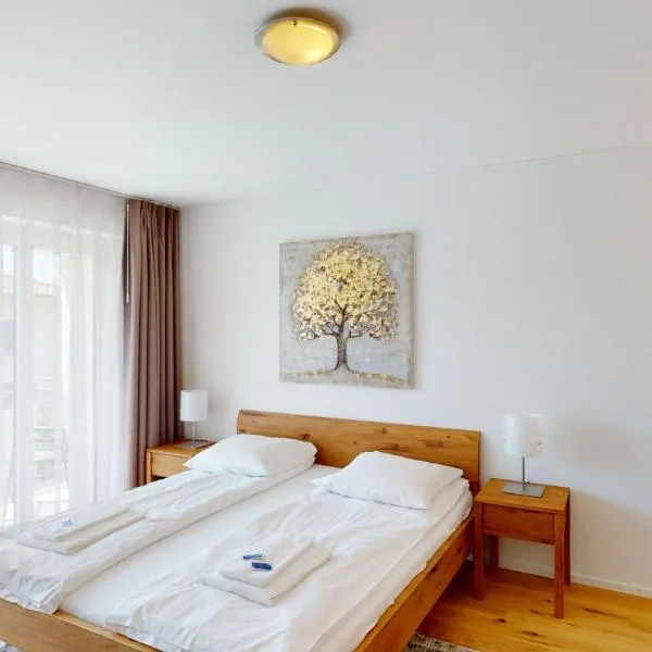 Amazing studio the city center, very sunny - Sun 4, Hotel in Zürich