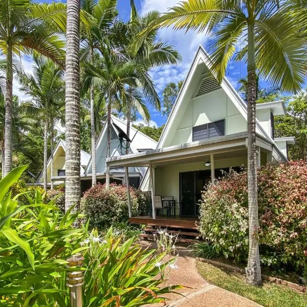 Canopy Chalet 10, hotel in Nelly Bay