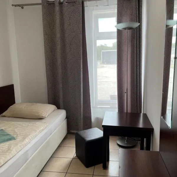 Motel w Łące, hotel in Bolesławiec