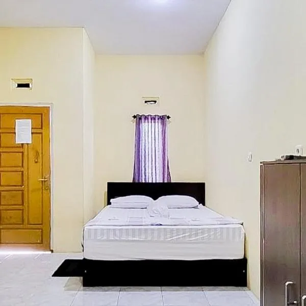 RedDoorz at Morowali Sulawesi Tengah, hotel in Ulunipa