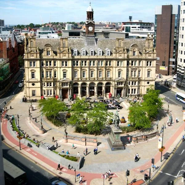 Quebecs Luxury Aparthotel, hotel in Leeds