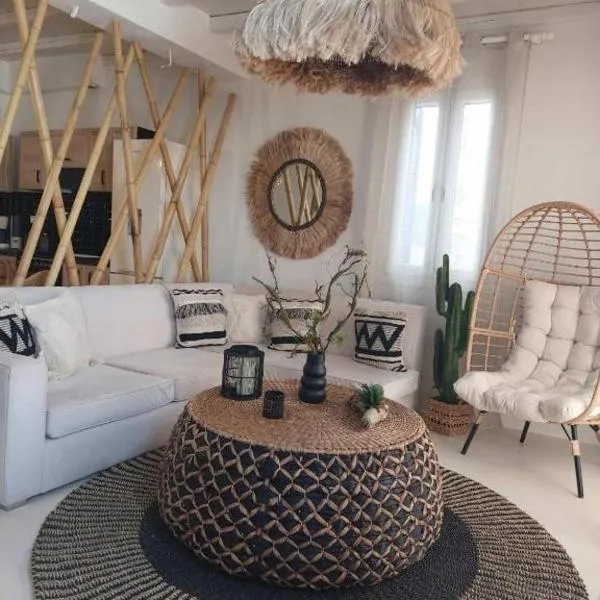 Horizon View in Arnados, hótel í Tinos