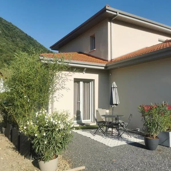 Studio Verthier, hotel in Doussard