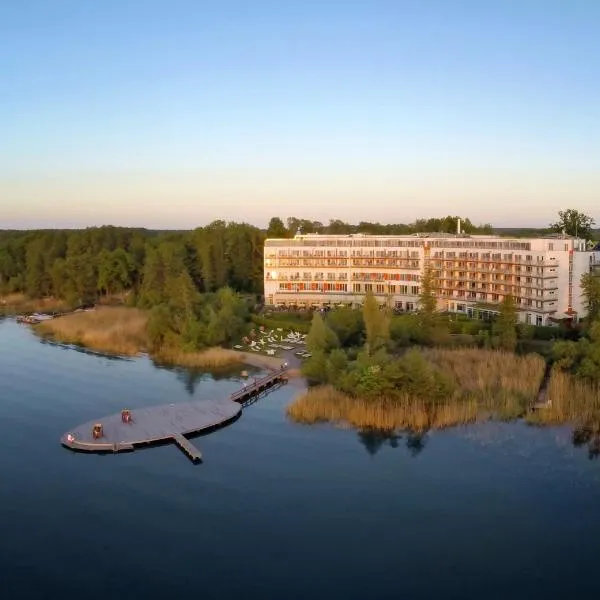 Seehotel Fleesensee, hôtel à Göhren-Lebbin