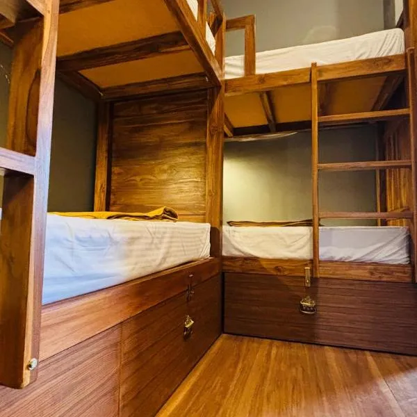 BUNK HUB hostel, hotell sihtkohas Pondicherry