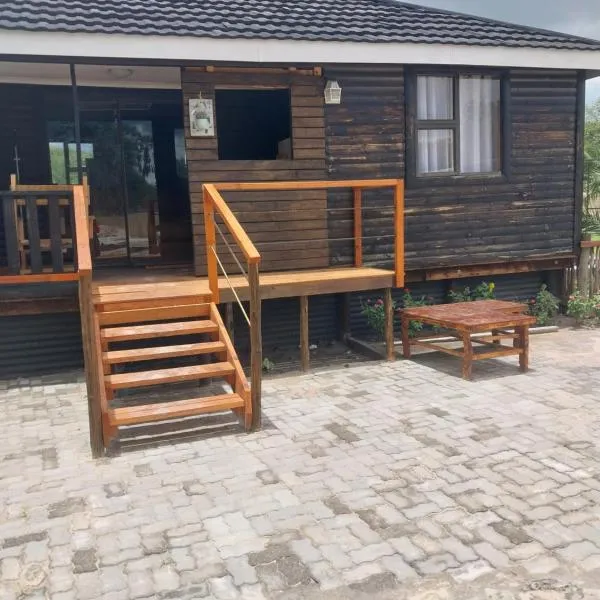 Botshelo clan apartments, hotel in Maun