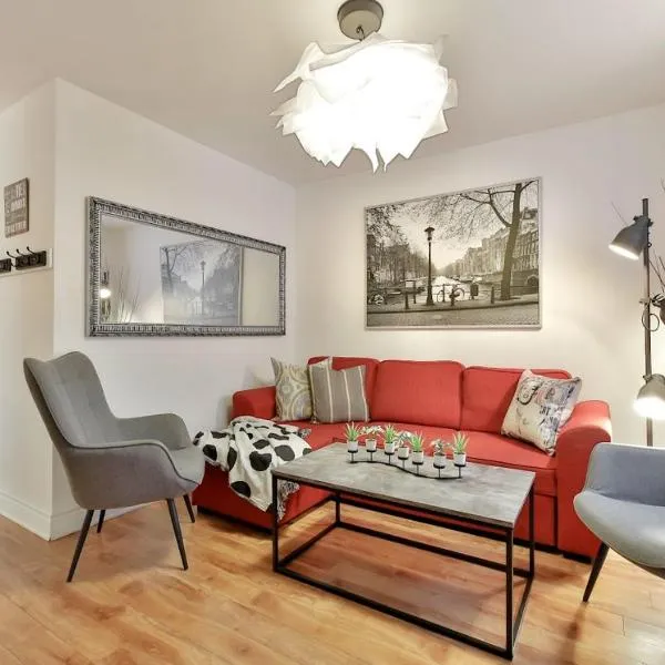 100 METERS to METRO BEAUDRY - FULL APARTMENTS - 1 minute walk to the FAMOUS ST CATHERINE STREET - Montcalm units, hotel in Montreal