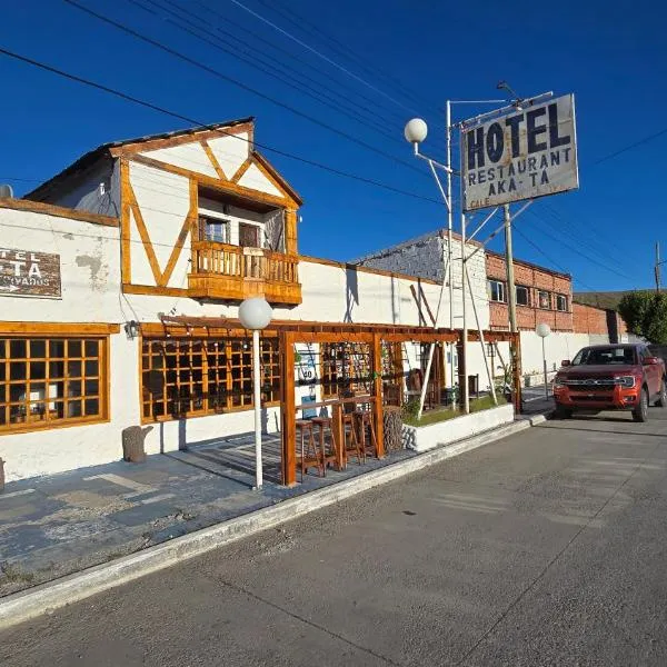 Hotel y Restaurant AKATA, hôtel à Río Mayo