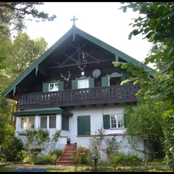 Alpenchalet, hotel in Murnau am Staffelsee