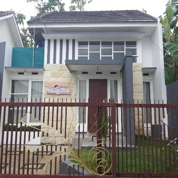 Ken's Villa 8, hotel in Batu