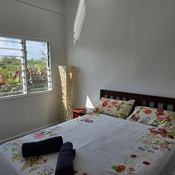Cosy one bedroom self contained apartment, hotel v destinaci Yandua