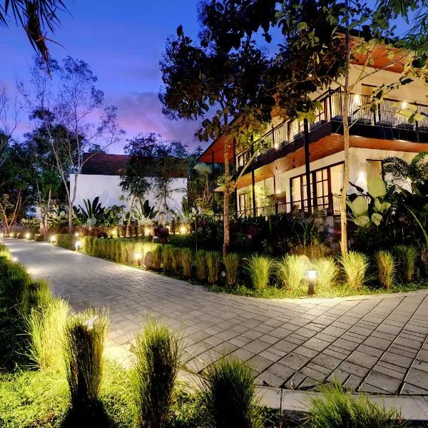 Sandesh Water Edge Kabini, hotel in Begūr