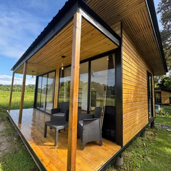 the surf lodge，位于Big Creek的酒店