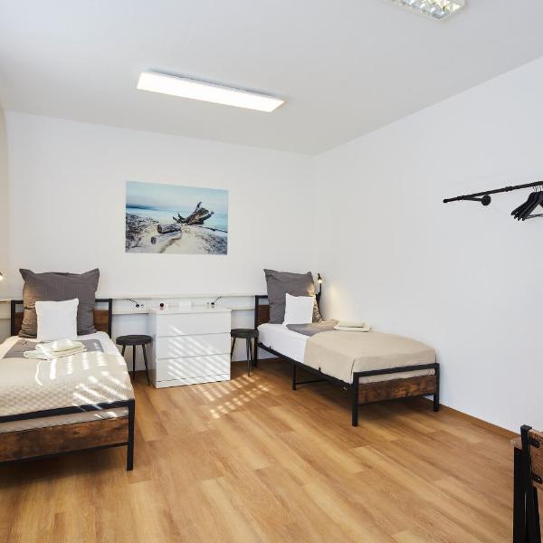 Lemon Suites 2, Apartment für kleine Gruppen und Teams, Norymberga
