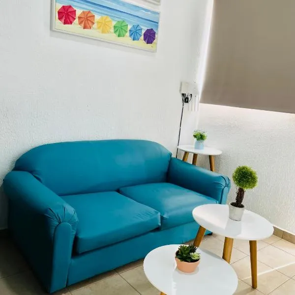 La Petite Santa Ana, hotel in Santa Ana