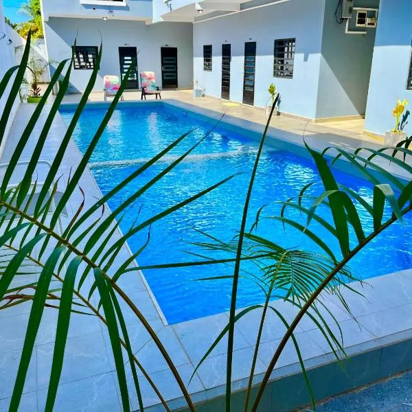 Belgam Lodge, hotel sa Kololi